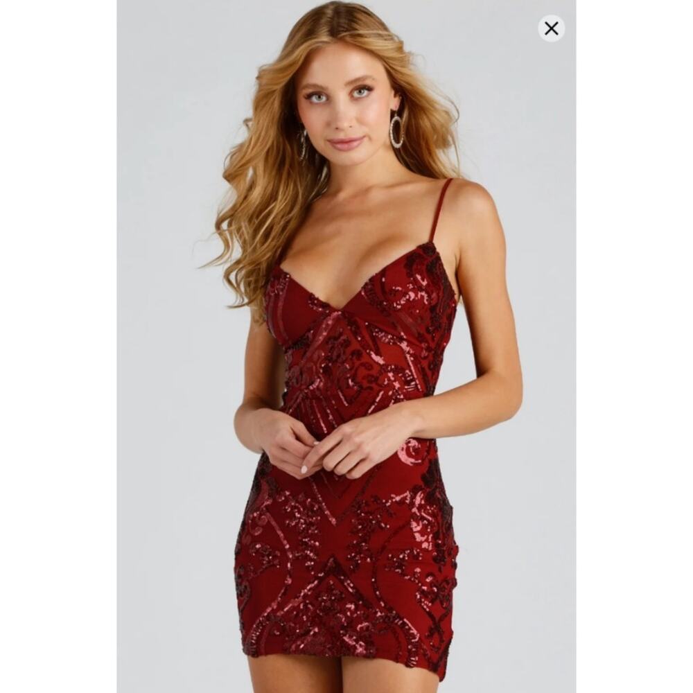 Windsor Impress The Best Sequin Mini Dress Burgundy Red Wine Bodycon Party XS